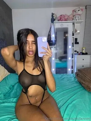 lovelytan_beaudence / lovelytanned