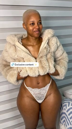 Faustina Thobakgale / faustinaroyale