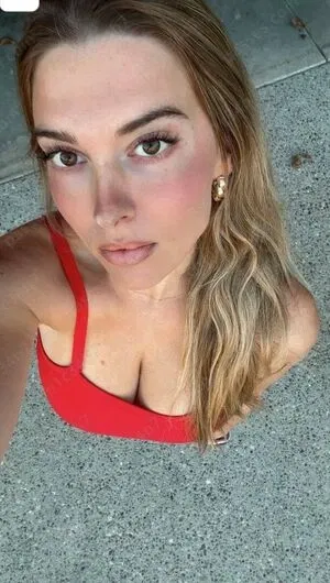 Taylor Mathis / chisportschick / tmathsports