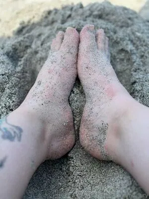 becomingirlanda / no_jury