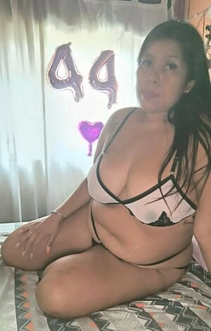 sherlyn25