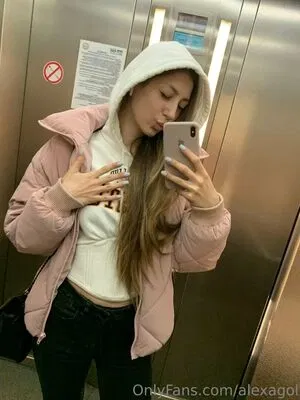 _alexagold_ / alexagol