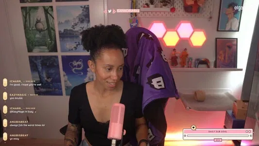 samora / samoraeu / samoraslife / subiegigi