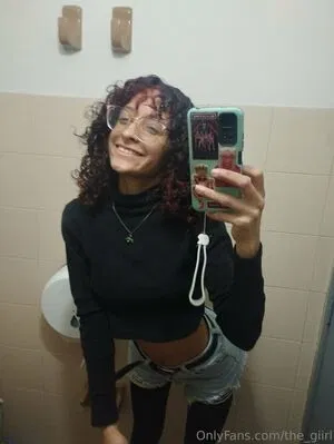 kween_devin / the_giirl