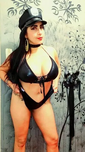 Marisol Saravia / marisolsaravia / saraviamarisol