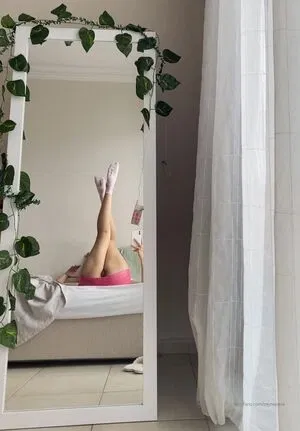 Zeynep Ece / zejnepece