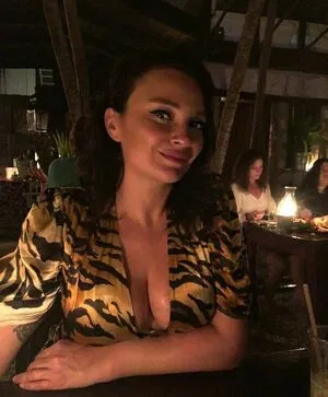 Gizzi Erskine