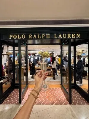 Maureen Montagne (Miss Globe 2021) / maureenmontagne