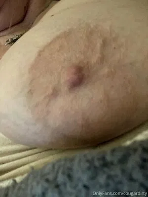 dirtycougar / thedirtycougar