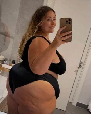 juiceefruitee / juicyfruitxoxo