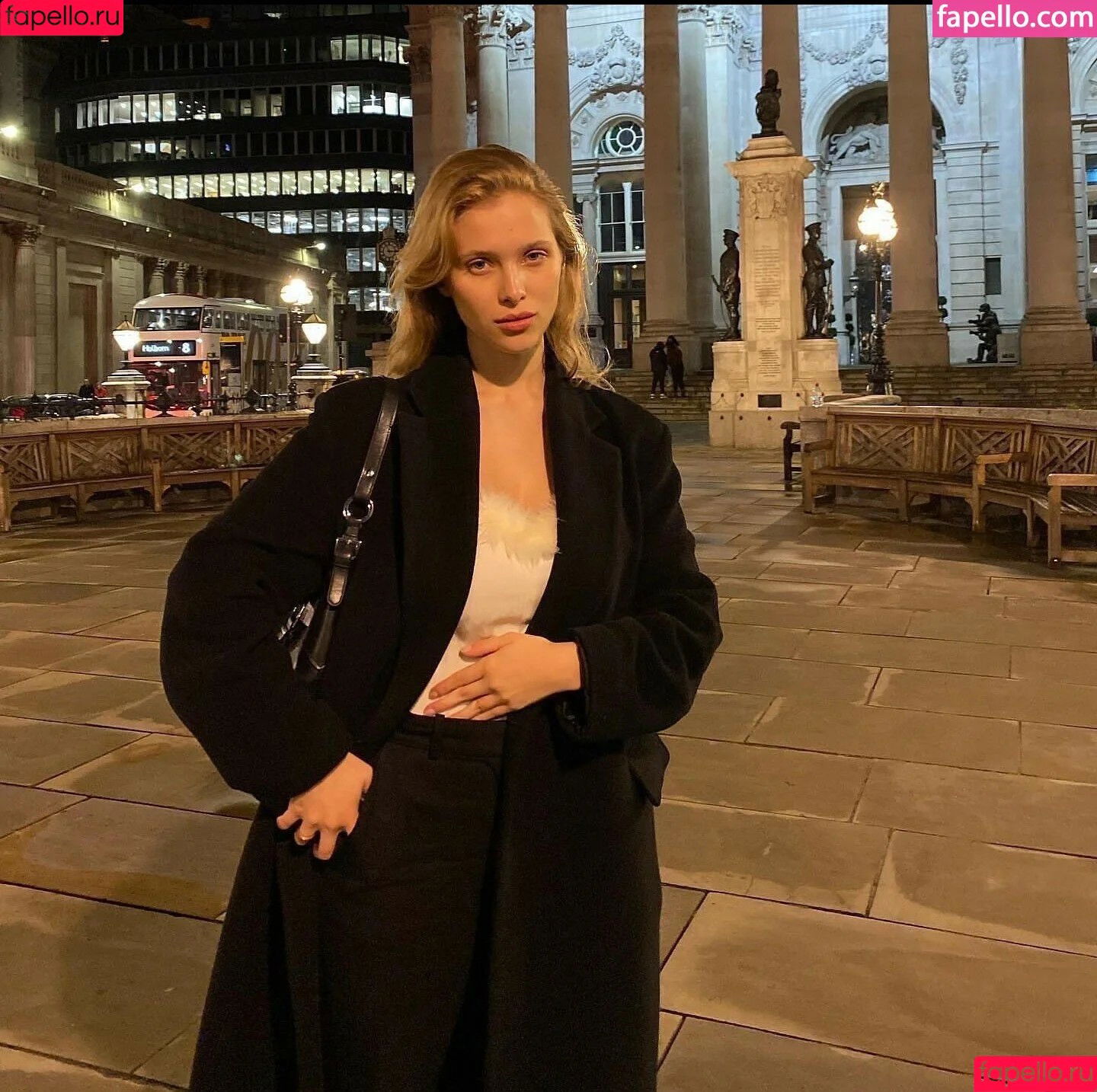 Laura Oganessian / lauraoganessian