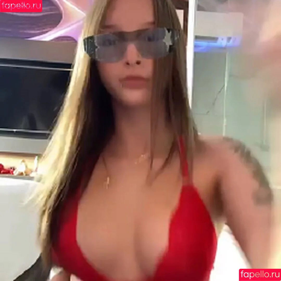 Sweet Bb / badtastebb / sweetbbluv