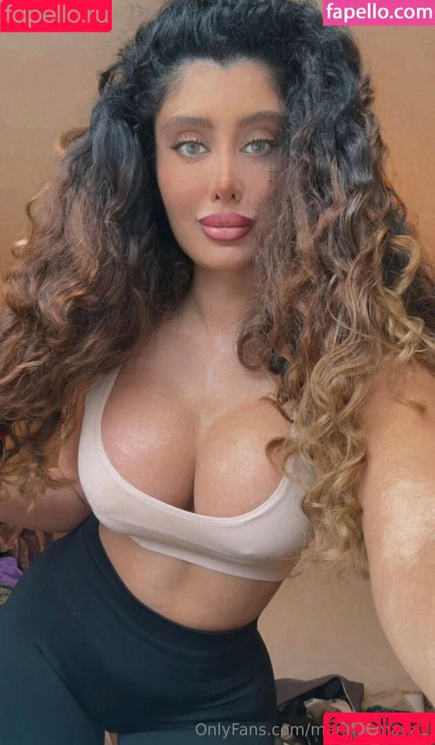 Marina Maya / denimonthesidewalk / marinaxmaya / mayamaryna