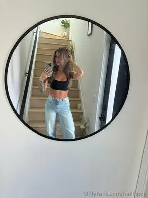 Amanda Thomas / Molliipop / Molly Dean