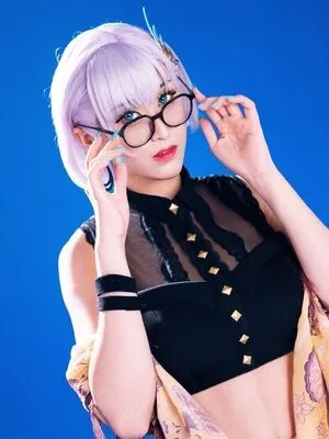 Larissa Rochefort / larissarochefort / larochefort11