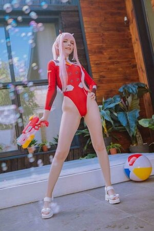 Nia_Cosplay