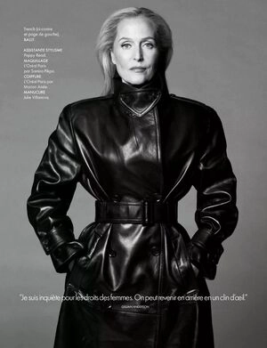 Gillian Anderson