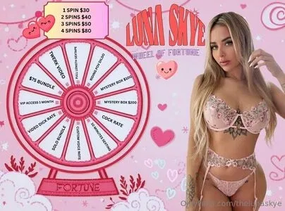 lunitaskye / thelunaskye