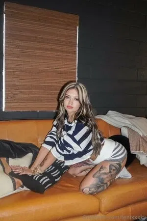 fenix.skye / fenixxxky