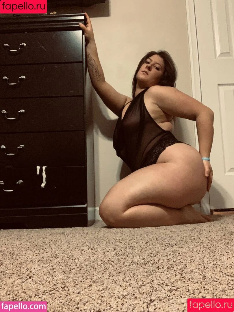 Allie / fattyass203 / mama_withthefatty / mamafromthe302