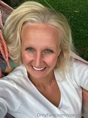 gymnast_zoeyzone / zoeyzone