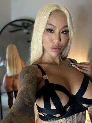 vickiiliu / victorialiuvip