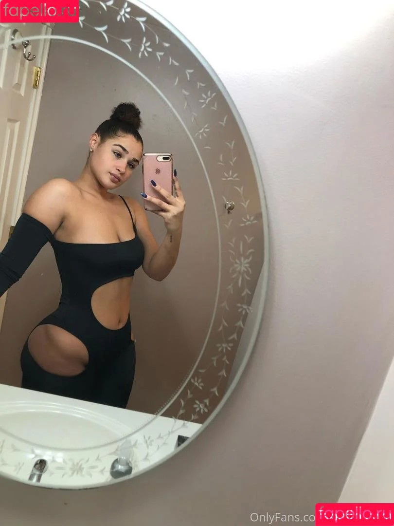 Janaevic / janae girard / janaegirard