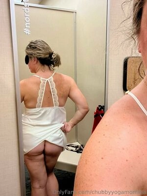 Chubbyyogamom
