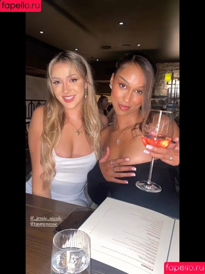 Kiwi Stunner Tasmyn Rose / tasmynrose / tasrose