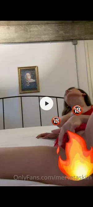 Merve Taşkın / mervetaskiin / tasskinmerve