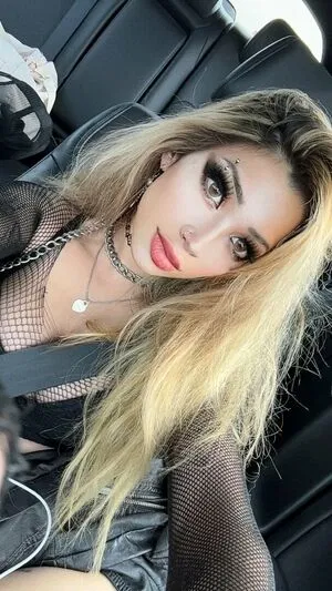 haunibunni / haunibunnii / haunibunniofficial