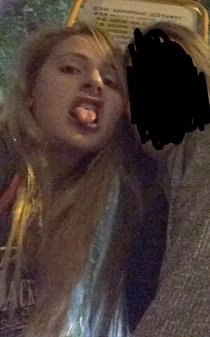 Sophia Zisi / angelazisi