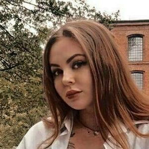 skyhealey / skyli_kerr