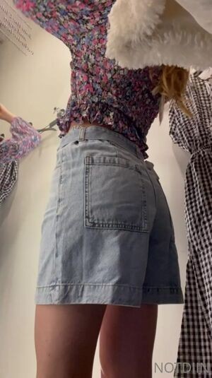 Emilyydinn / Notdiin / notdiiin