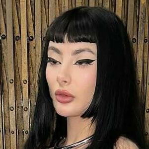 Sweet Séverine / SweetSeverine / sweet.severine / sweet_severine