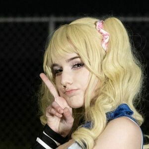 Robotzngutz / nutonmybangz