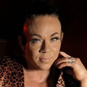 https: / ifbb_pro_yeo / musclegeisha