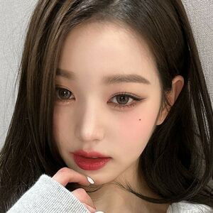 Hilal Fener / hilalfenerr / kittyshf1