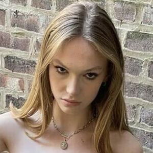 Alex Consani / alexconsani