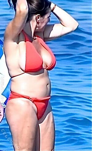 Stephanie McMahon / stephaniemcmahon