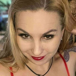 HotMolli / jenny_shine / shine7sun