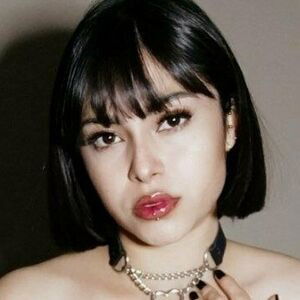 Pocket_doll_yisin / g.t.y.1999 / kducketts__