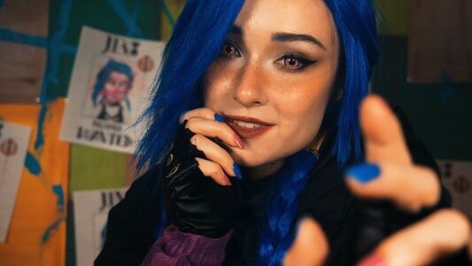 AmyKay ASMR / AmyKayAsmr / asmrkay