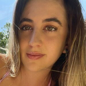 Katie Teresi / katieteresi / thekatietere