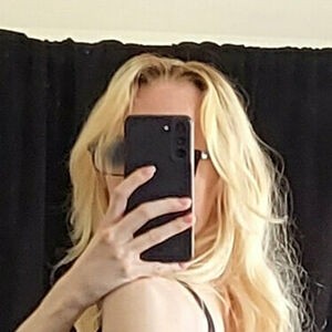 emiliaximmoral / seemarie98