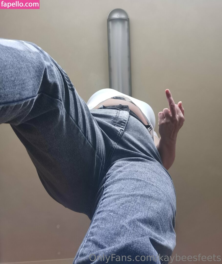 kaybeesfeets / kaybeesweets_