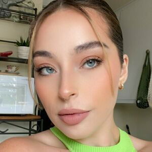 bedheadbetty / molla_gator_