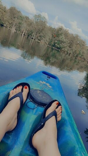 Red Queen / https: / red-queen / red_queen_115