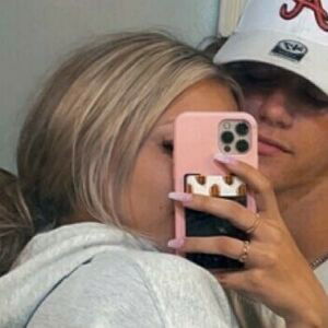 Caroline Colston / carolinecolston / carolinecolstonn