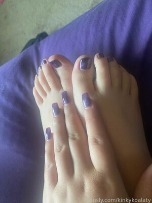 kinkykoalaty / nataliekhanyola / skygazingkoala